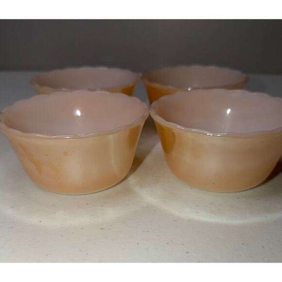 FIRE-KING Peach Luster 6oz Custard Cups #424” Scalloped Edge Set of 4 - Picture 1 of 7